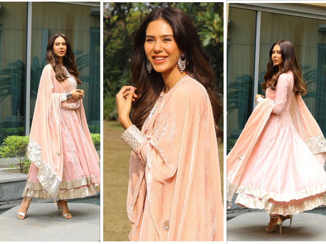 Sonam Bajwa Slays In Her Latest Peach Coloured Anarkali Suit